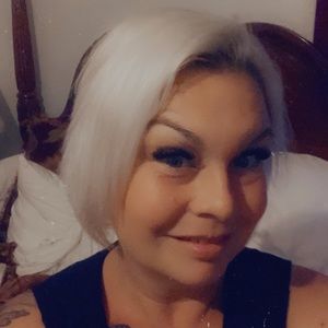 Meet your Posher, Lynn